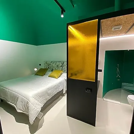 Casa Pacifico Bed & Breakfast 4*